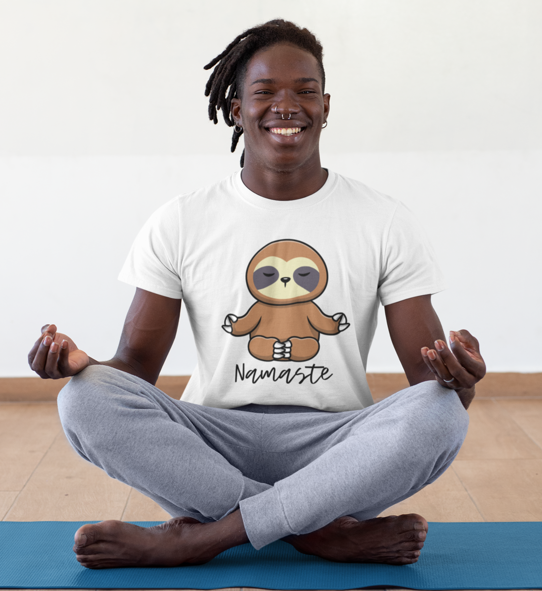 NAMASTE FAULTIER (groß) - 100% Bio T-Shirt Unisex