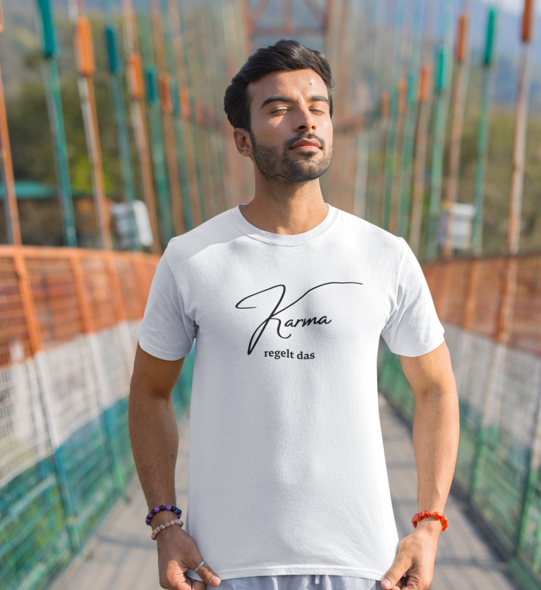 KARMA REGELT DAS - 100% Bio T-Shirt Unisex